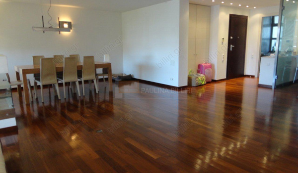 Τραπεζαρία - Dining room